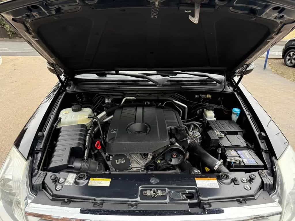 Ssangyong REXTON W 2.0 4WD/Leder/Navi/Standheizung/AHK2.6T 02/2015-photo-9