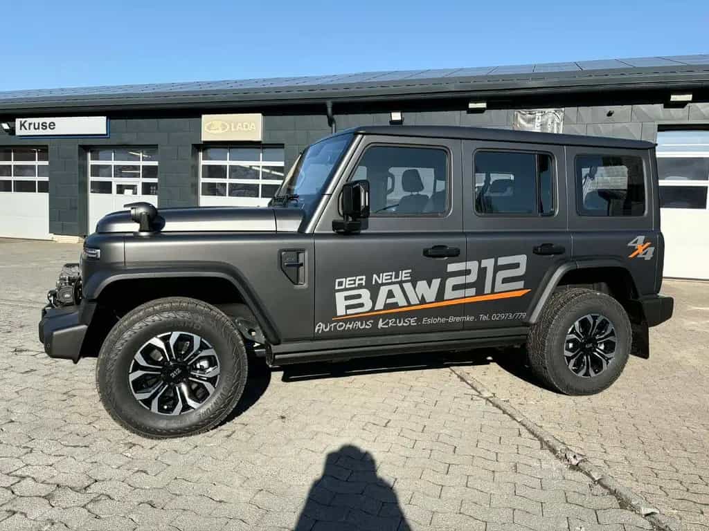 BAW 212 Offroader LED Seilwinde Leder 2.0 Automatik null-photo-17