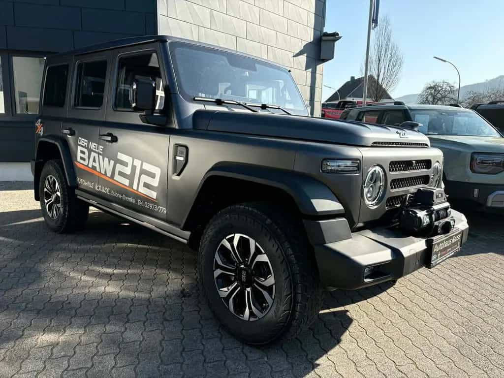 BAW 212 Offroader LED Seilwinde Leder 2.0 Automatik null-photo-2