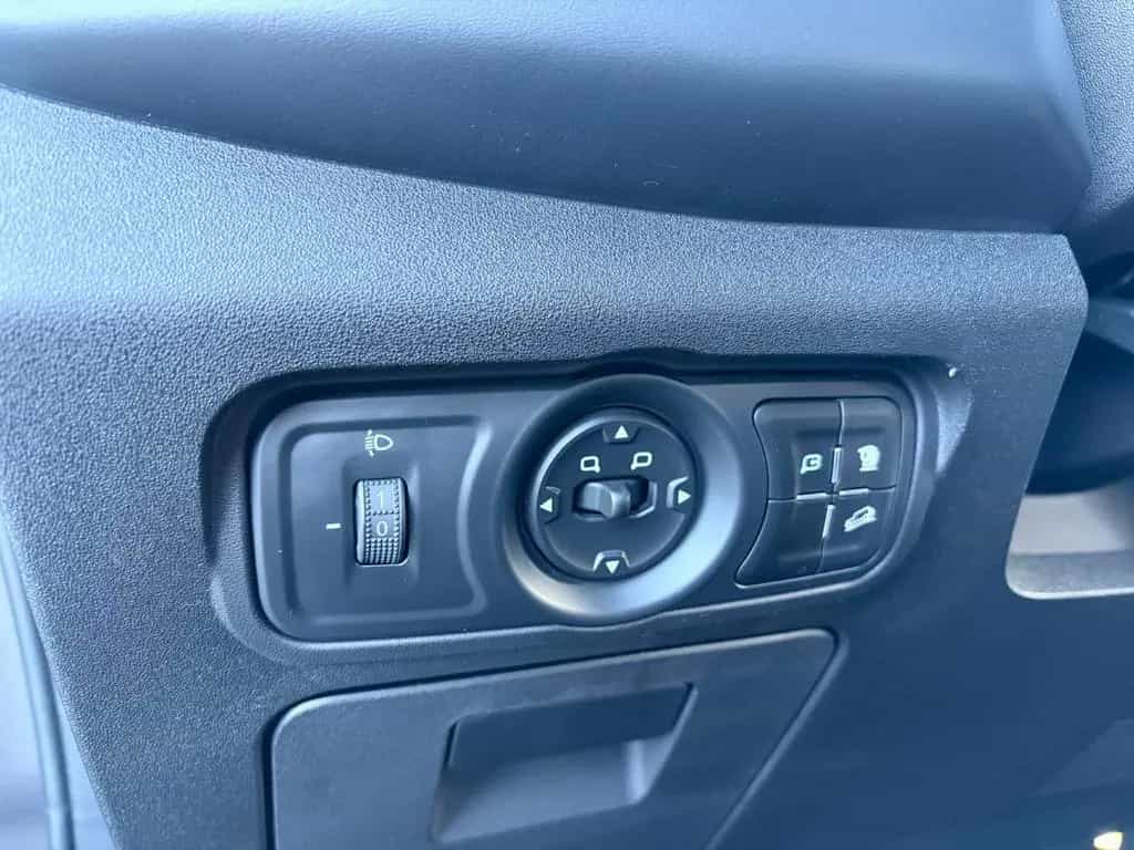 BAW 212 Offroader LED Seilwinde Leder 2.0 Automatik null-photo-35