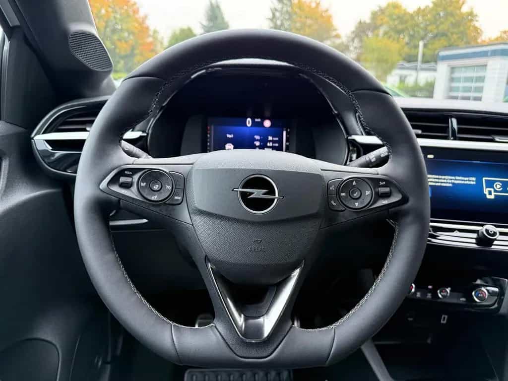 Opel Corsa F GS*RFK*Navi*AppCo*LHZ*SHZ*TWA*LED 04/2024-photo-12