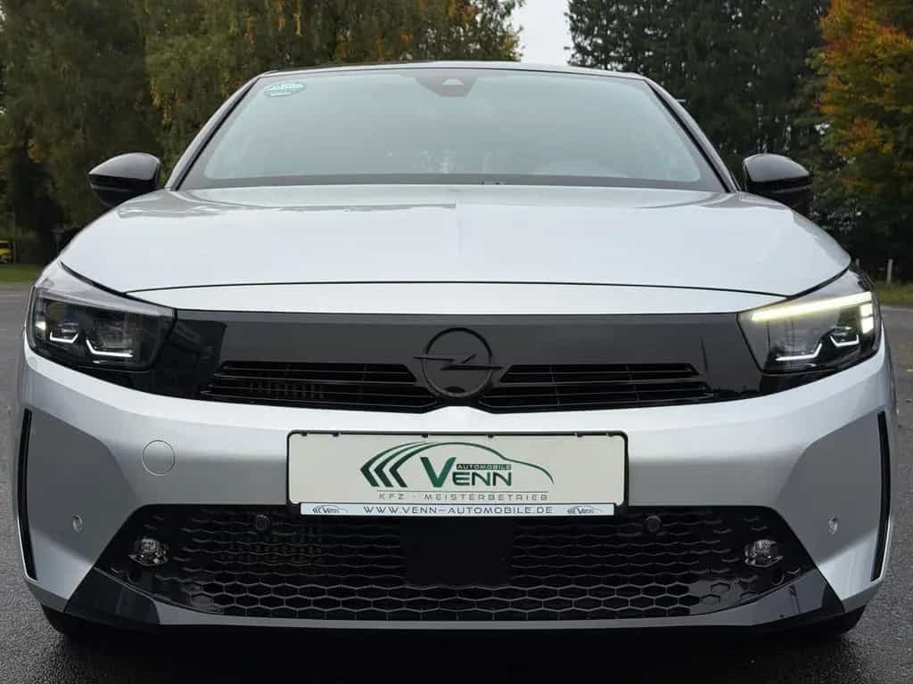 Opel Corsa F GS*RFK*Navi*AppCo*LHZ*SHZ*TWA*LED 04/2024-photo-2