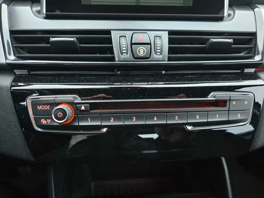BMW 218 Active Tourer Advantage LED  Alu AHK abm. 02/2020-photo-18