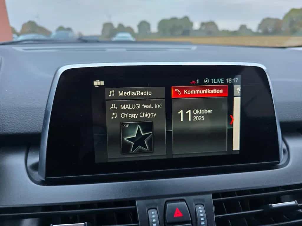 BMW 218 Active Tourer Advantage LED  Alu AHK abm. 02/2020-photo-24