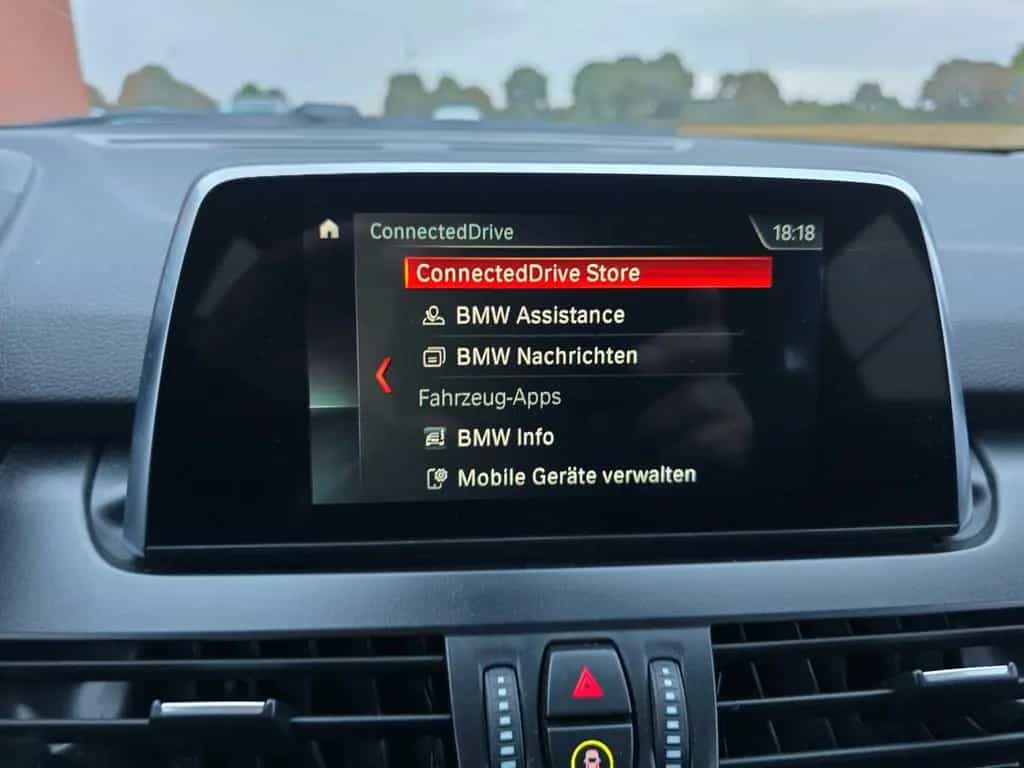 BMW 218 Active Tourer Advantage LED  Alu AHK abm. 02/2020-photo-28