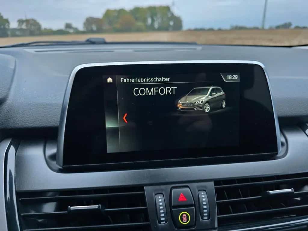 BMW 218 Active Tourer Advantage LED  Alu AHK abm. 02/2020-photo-32