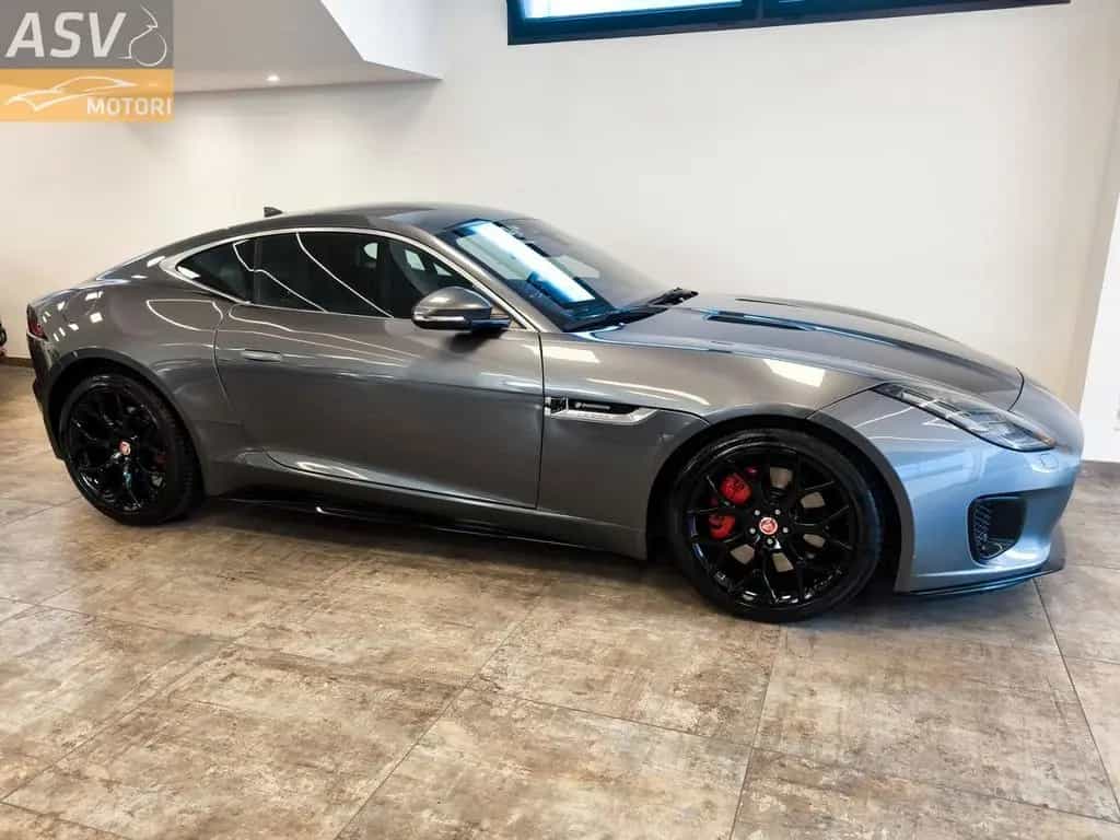Jaguar F-Type 2.0 aut. Coupé R-Dynamic 06/2018-photo-1