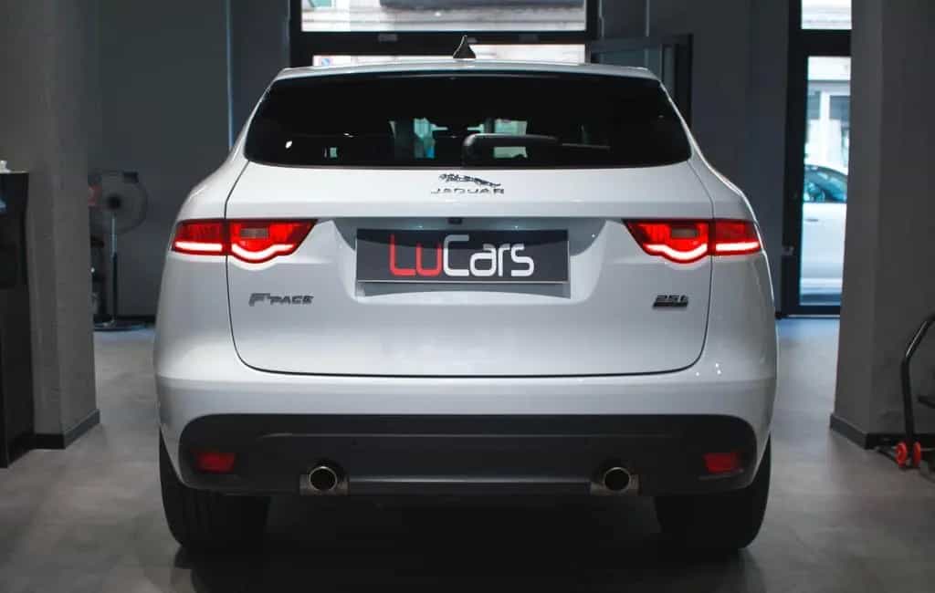 Jaguar F-Pace 2.0 250 CV AWD aut. R-Sport 05/2020-photo-4