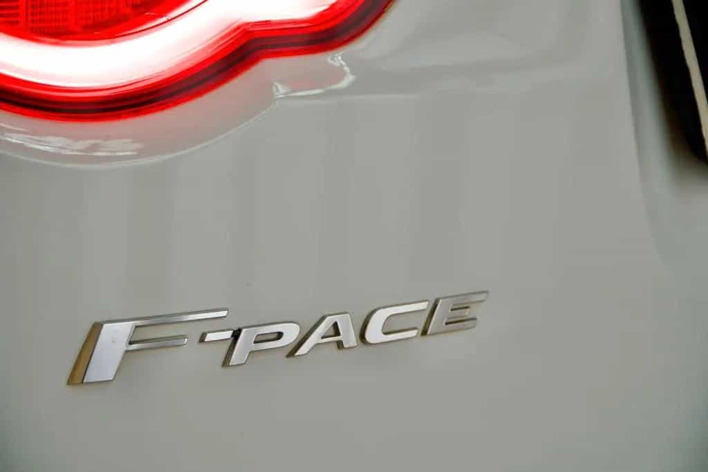 Jaguar F-Pace 2.0 250 CV AWD aut. R-Sport 05/2020-photo-9