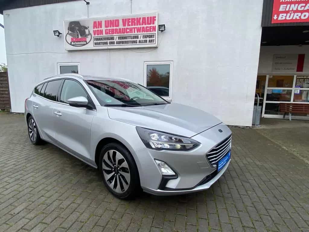 Ford Focus Turnier Cool & Connect/LED/EURO-6/NAVI/ 10/2019-photo-1