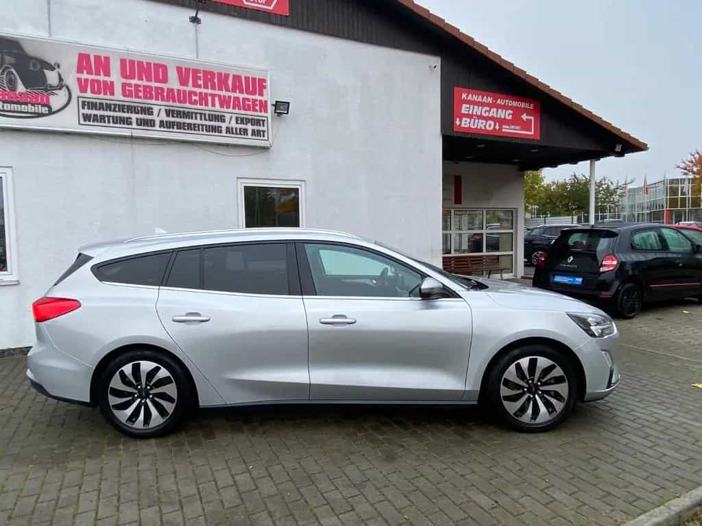 Ford Focus Turnier Cool & Connect/LED/EURO-6/NAVI/ 10/2019-photo-14