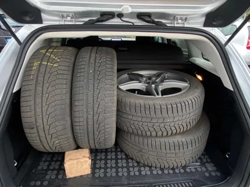 Ford Focus Turnier Cool & Connect/LED/EURO-6/NAVI/ 10/2019-photo-16