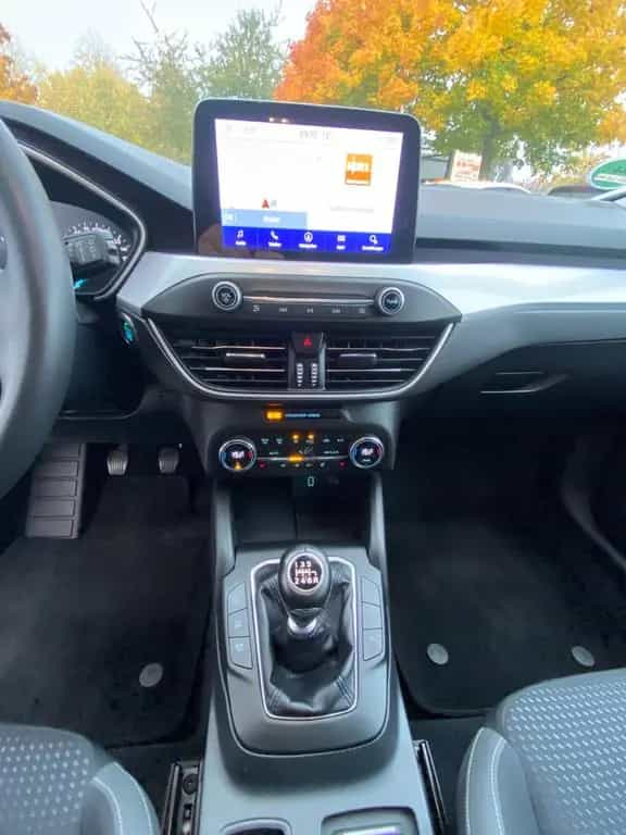 Ford Focus Turnier Cool & Connect/LED/EURO-6/NAVI/ 10/2019-photo-28