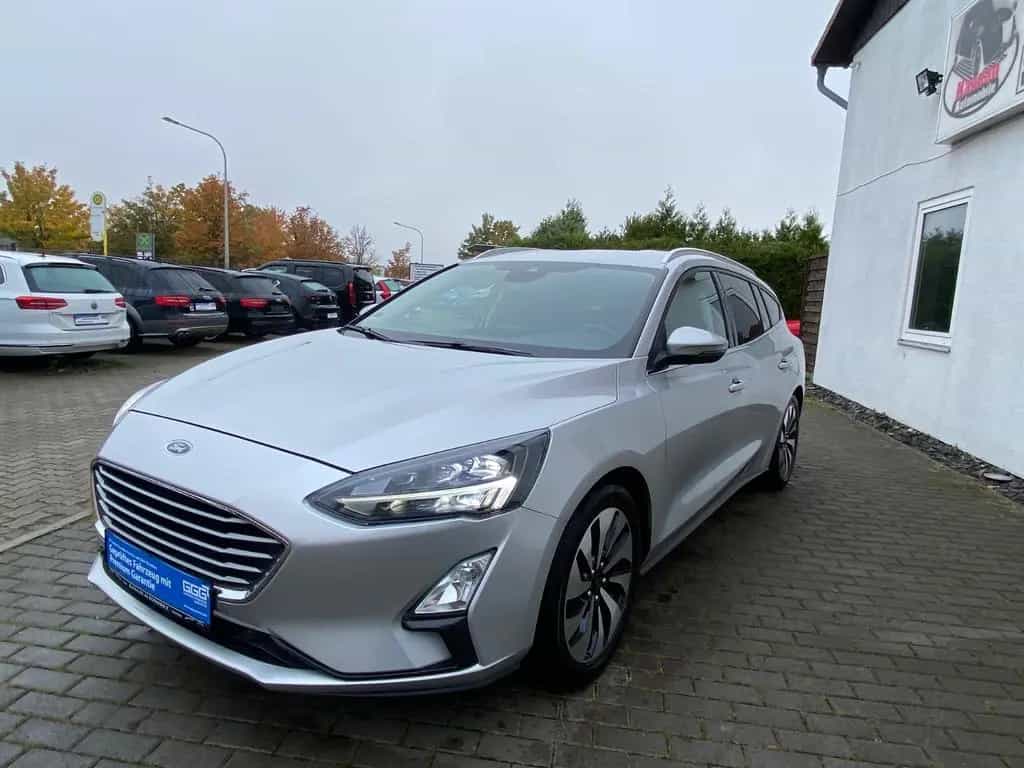 Ford Focus Turnier Cool & Connect/LED/EURO-6/NAVI/ 10/2019-photo-5