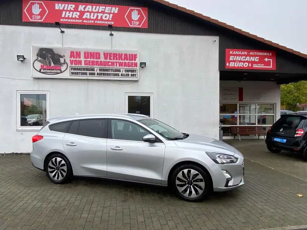 Ford Focus Turnier Cool & Connect/LED/EURO-6/NAVI/ 10/2019-photo-6