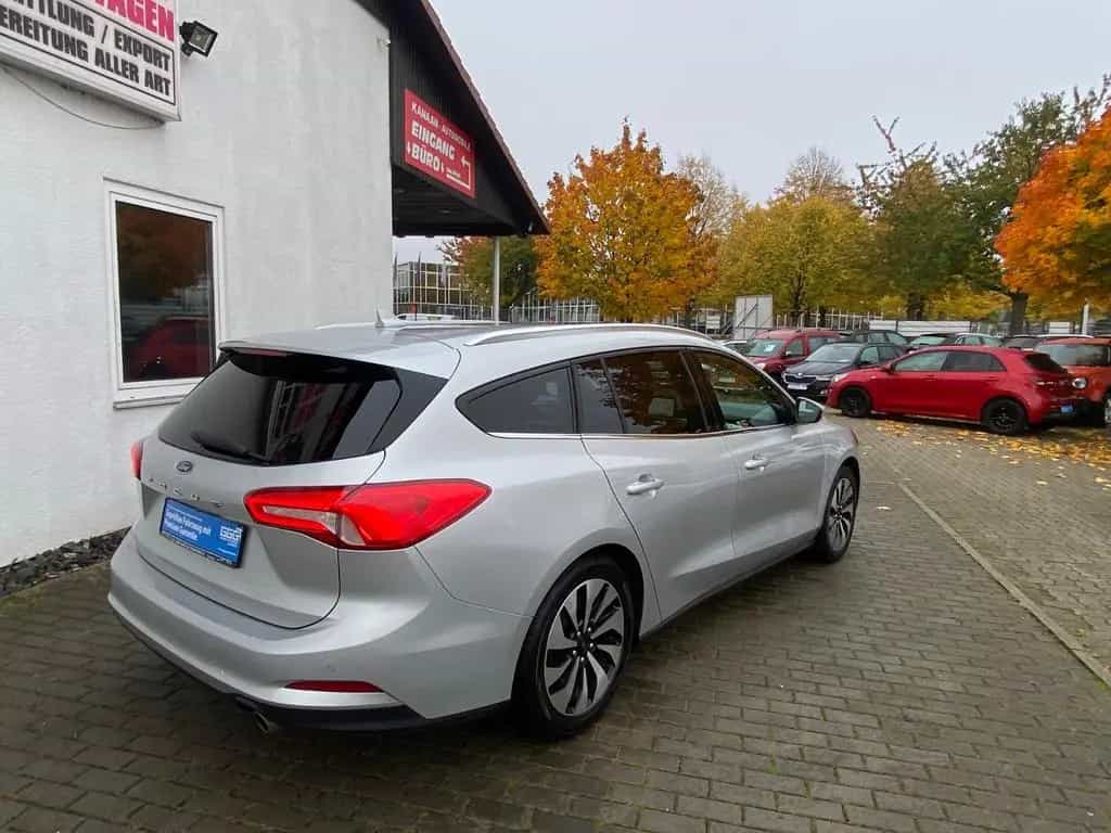 Ford Focus Turnier Cool & Connect/LED/EURO-6/NAVI/ 10/2019-photo-9