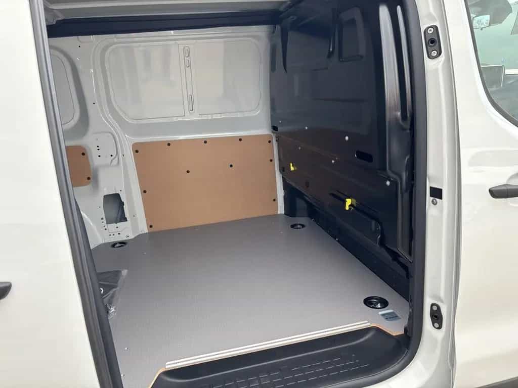 Toyota Proace (Verso) Proace L1 Kasten Meister 1.5 D EU6e Navi Apple C 11/2025-photo-10