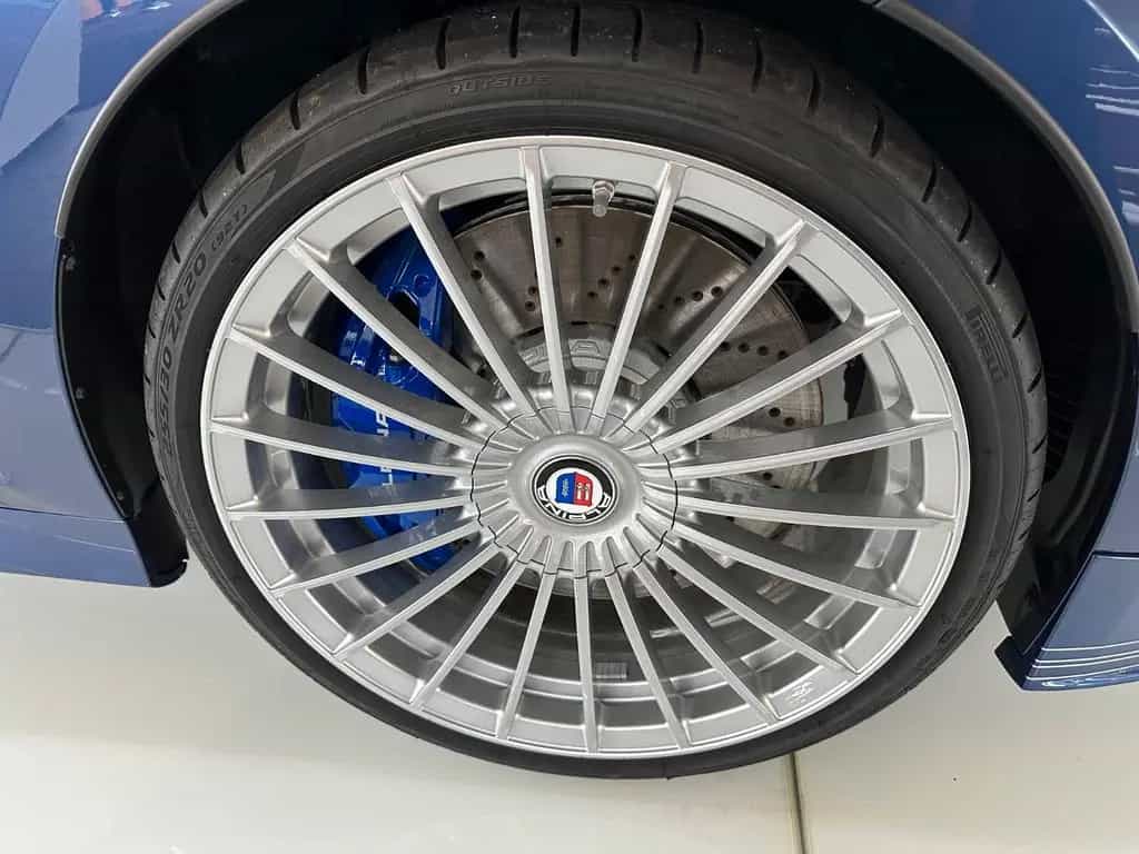 ALPINA D3 S 3.0 Allrad Touring +AHK +Standheiz +H/K 05/2026-photo-9