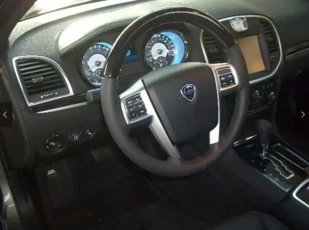 Lancia Thema Platinum 3.0 V6 Multijet *Navi*Leder*Pano* 10/2011-photo-5
