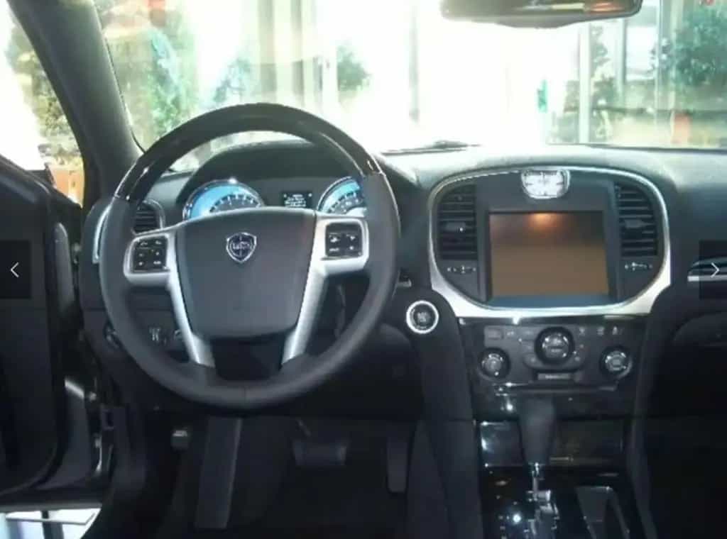 Lancia Thema Platinum 3.0 V6 Multijet *Navi*Leder*Pano* 10/2011-photo-6