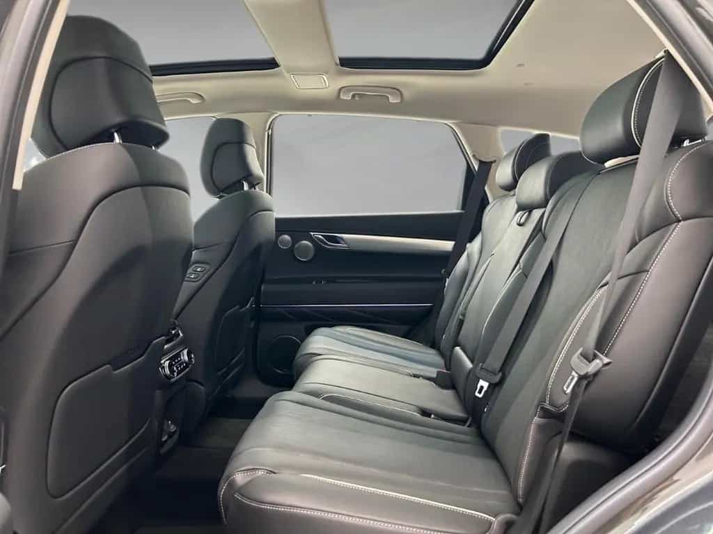 Genesis GV80 Sport 4WD AD Panorama Leder Digitales Cockp 05/2024-photo-13