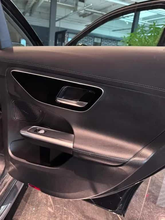Mercedes-Benz C-Class d T 9G AMG Keyless MBUX LED Kamera DAB+ 07/2021-photo-35