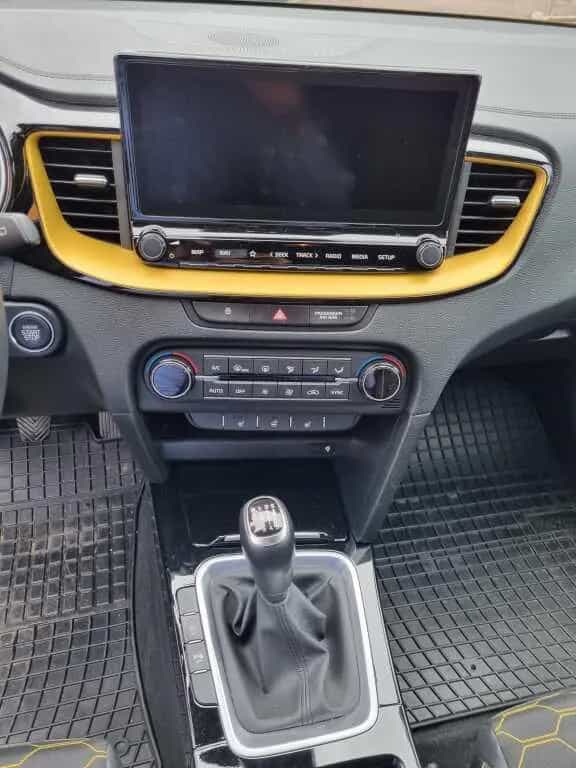 Kia XCeed 1,5 TOP HU/AU neu Ganzjahrereifen 07/2021-photo-7