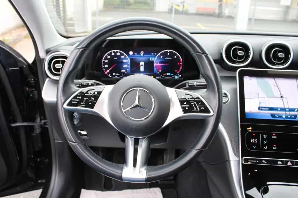 Mercedes-Benz C-Class T d Night-Paket Teilleder Kamera 12/2021-photo-10