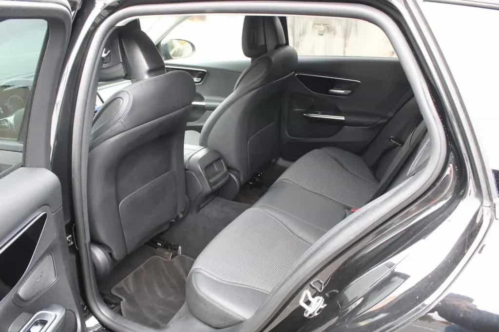 Mercedes-Benz C-Class T d Night-Paket Teilleder Kamera 12/2021-photo-19