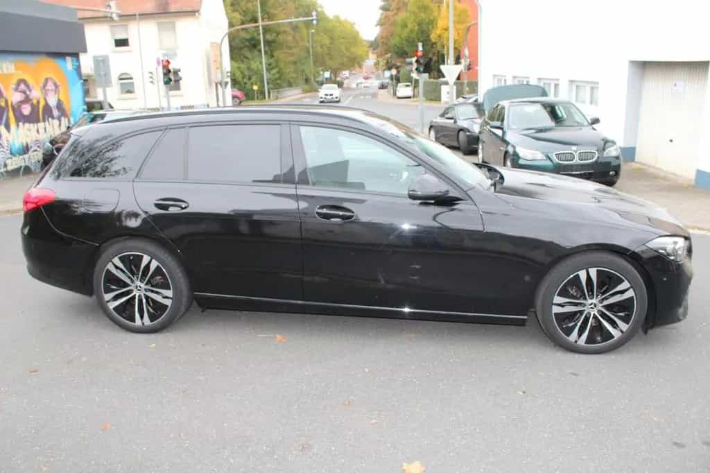 Mercedes-Benz C-Class T d Night-Paket Teilleder Kamera 12/2021-photo-3