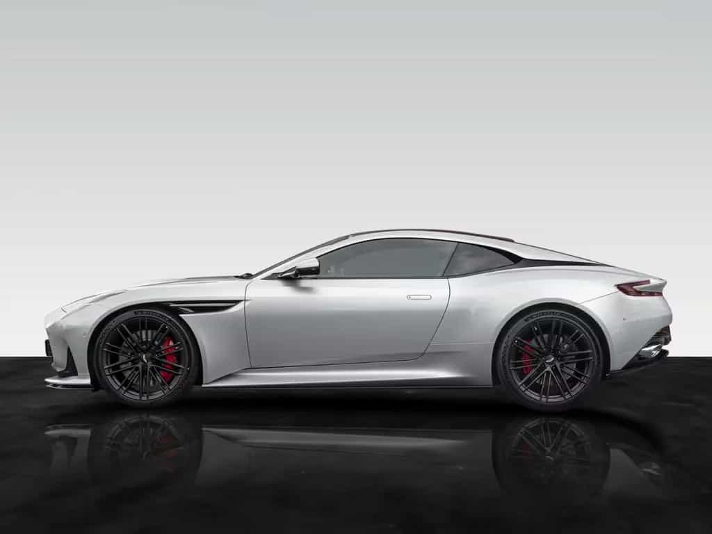 Aston Martin DB12 | Lightning Silver | Int. Duotone null-photo-11