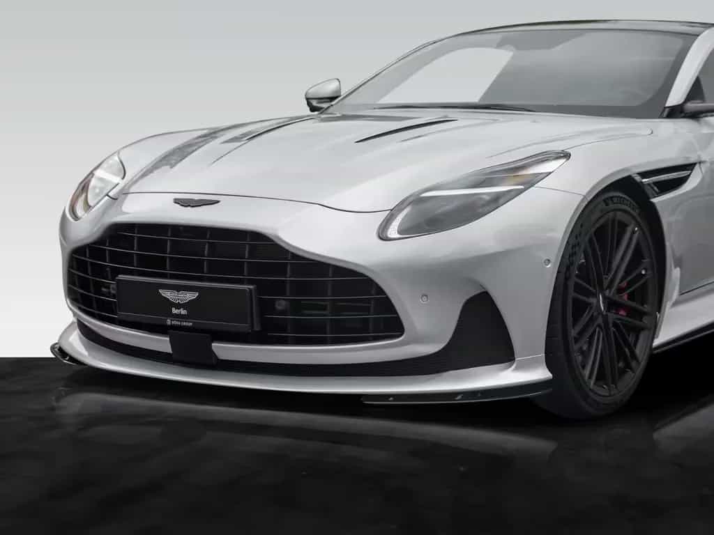 Aston Martin DB12 | Lightning Silver | Int. Duotone null-photo-14