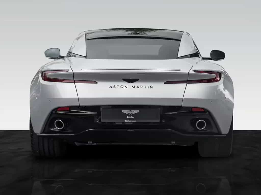 Aston Martin DB12 | Lightning Silver | Int. Duotone null-photo-9