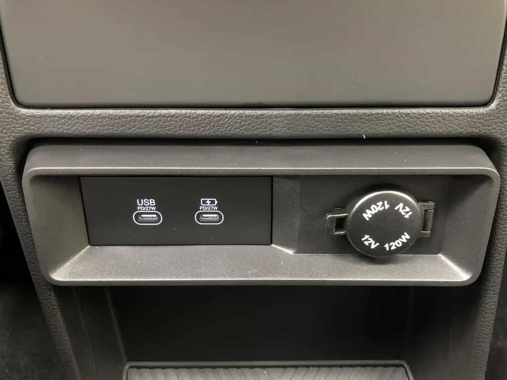 KGM Actyon Core 1.5 AT6 2WD null-photo-11