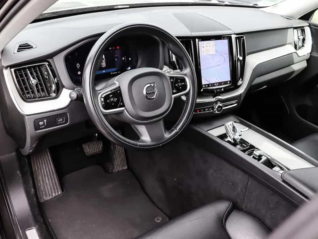 Volvo XC60 Inscription B4 2WD AHK Digitales Cockpit Me 08/2022-photo-3