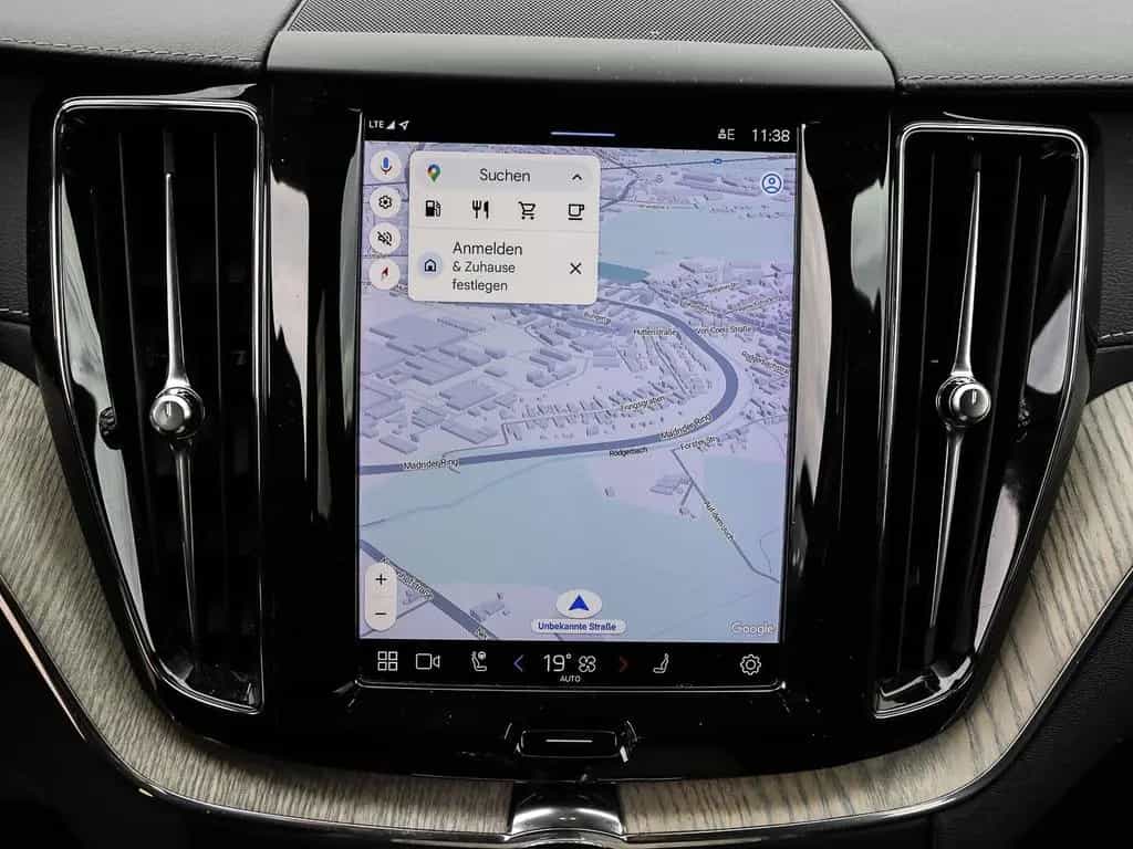 Volvo XC60 Inscription B4 2WD AHK Digitales Cockpit Me 08/2022-photo-7