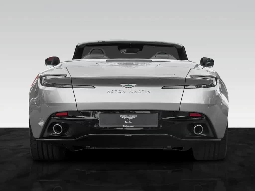 Aston Martin DB12 Volante | Aluminite Silver | 21" Y-Spoke null-photo-12