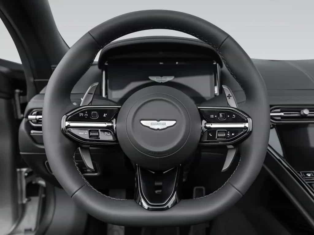 Aston Martin DB12 Volante | Aluminite Silver | 21" Y-Spoke null-photo-26