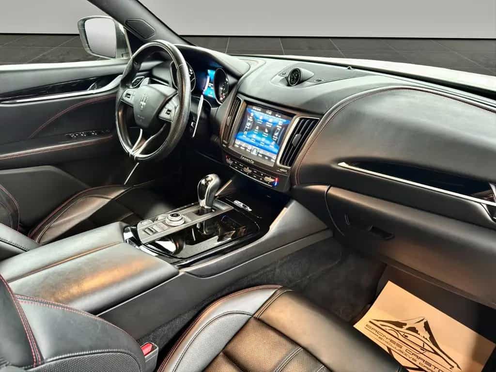 Maserati Levante Diesel*PANO*LUFT*DISTRO.*VOLL* 12/2016-photo-14