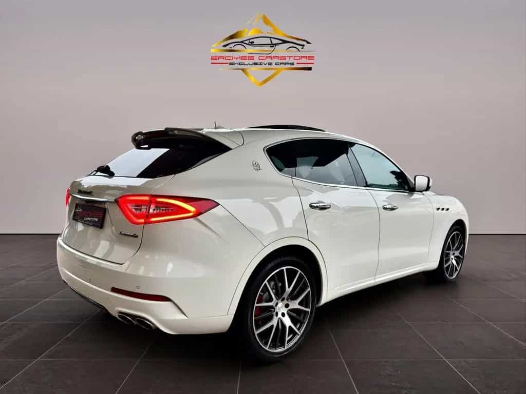 Maserati Levante Diesel*PANO*LUFT*DISTRO.*VOLL* 12/2016-photo-3