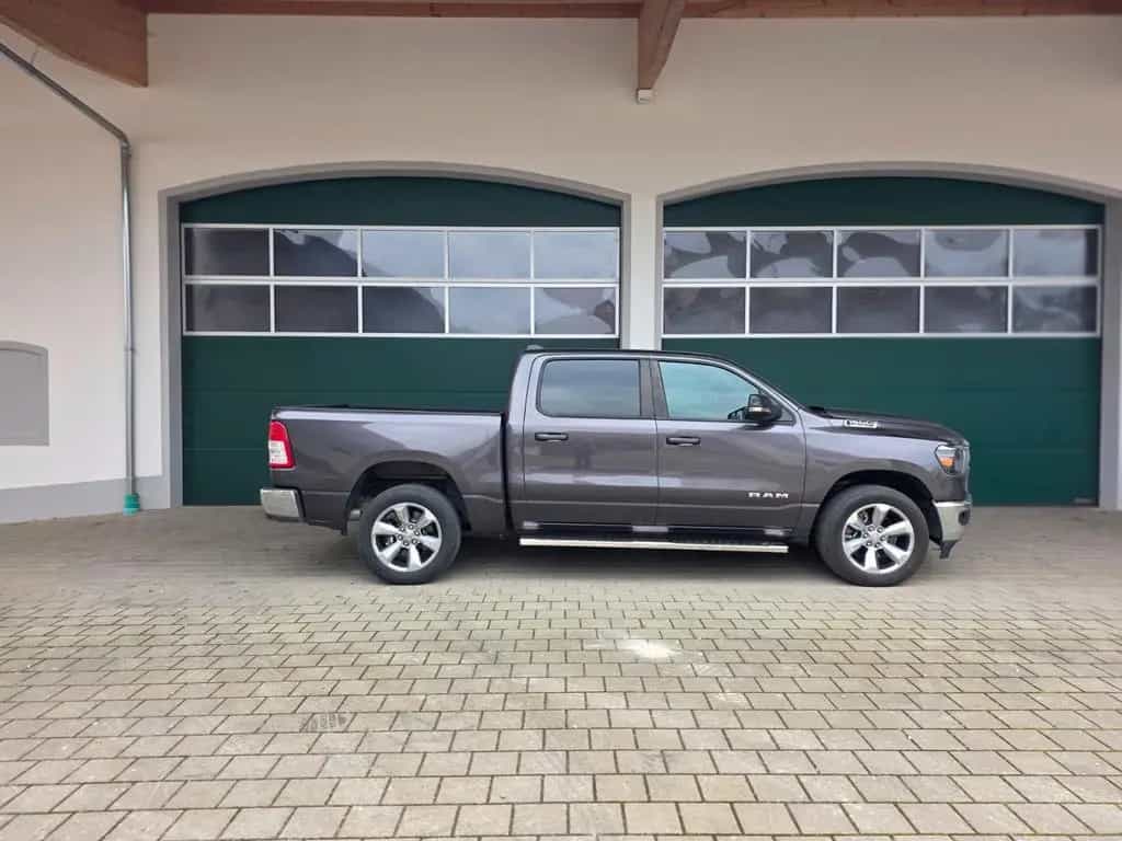 Dodge Ram 1500 LoneStar 45000km! 4X4 v8 Neu TÜV 07/2021-photo-11