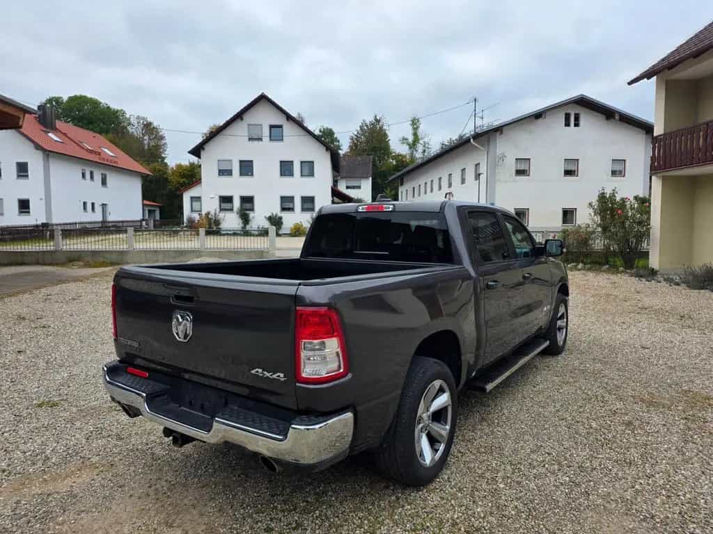 Dodge Ram 1500 LoneStar 45000km! 4X4 v8 Neu TÜV 07/2021-photo-13