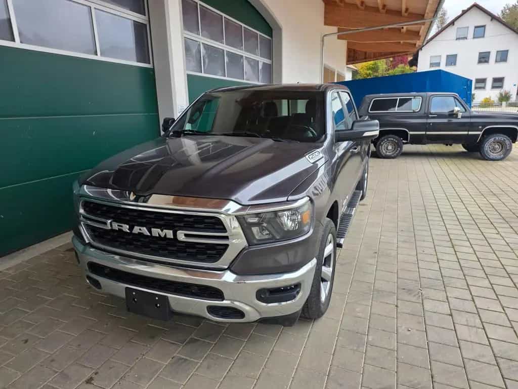 Dodge Ram 1500 LoneStar 45000km! 4X4 v8 Neu TÜV 07/2021-photo-17