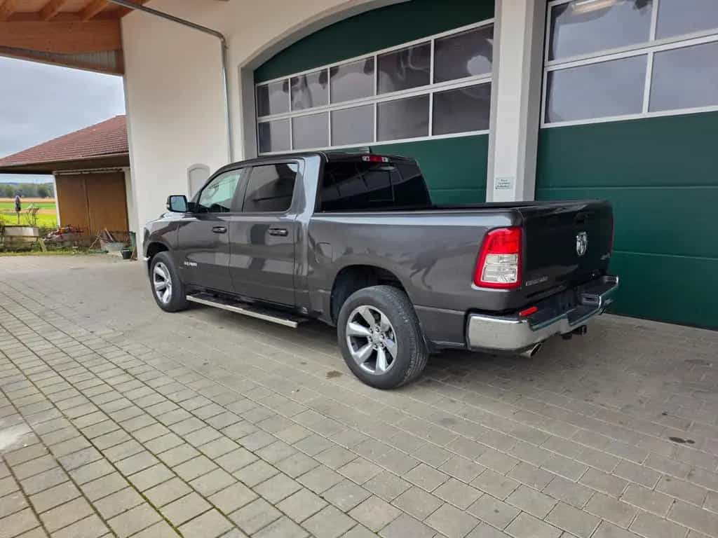 Dodge Ram 1500 LoneStar 45000km! 4X4 v8 Neu TÜV 07/2021-photo-19