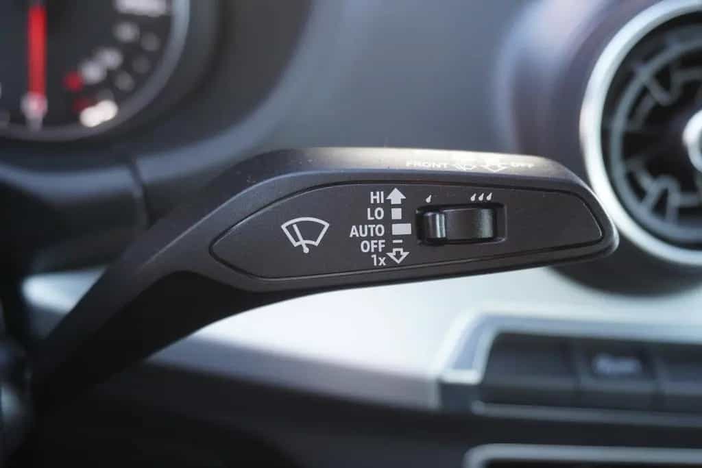Audi Q2 2.0 TFSI Quattro S-Line LED Teilleder AHK PDC 07/2018-photo-21