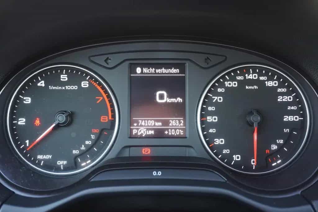 Audi Q2 2.0 TFSI Quattro S-Line LED Teilleder AHK PDC 07/2018-photo-22