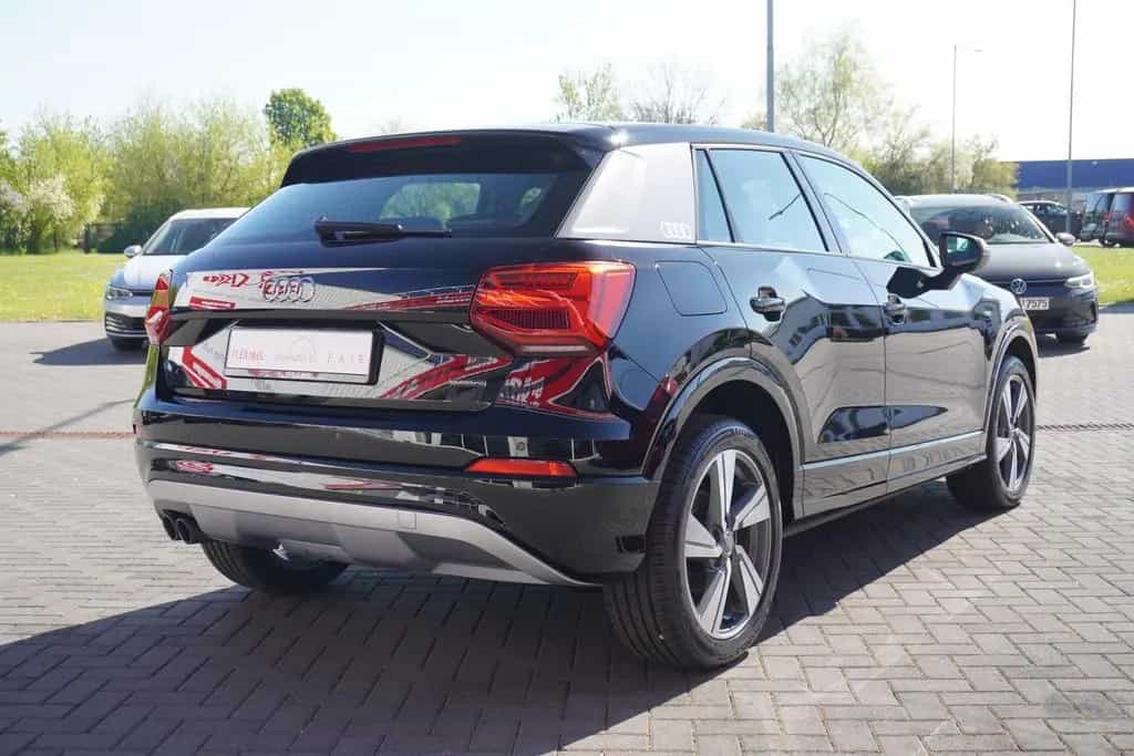 Audi Q2 2.0 TFSI Quattro S-Line LED Teilleder AHK PDC 07/2018-photo-4
