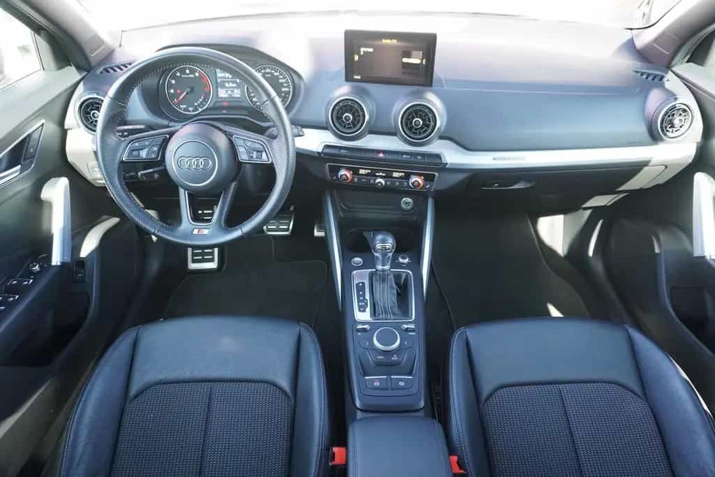 Audi Q2 2.0 TFSI Quattro S-Line LED Teilleder AHK PDC 07/2018-photo-8