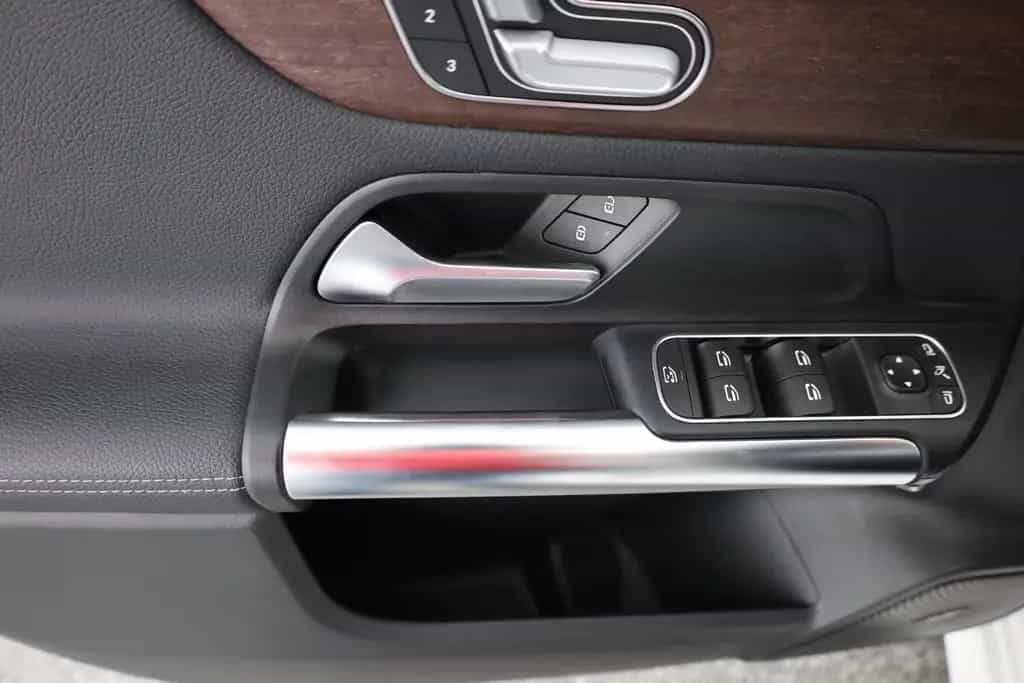 Mercedes-Benz B 220 B220 d AMG Line Navi ACC Burmester Panorama 360° 03/2019-photo-21