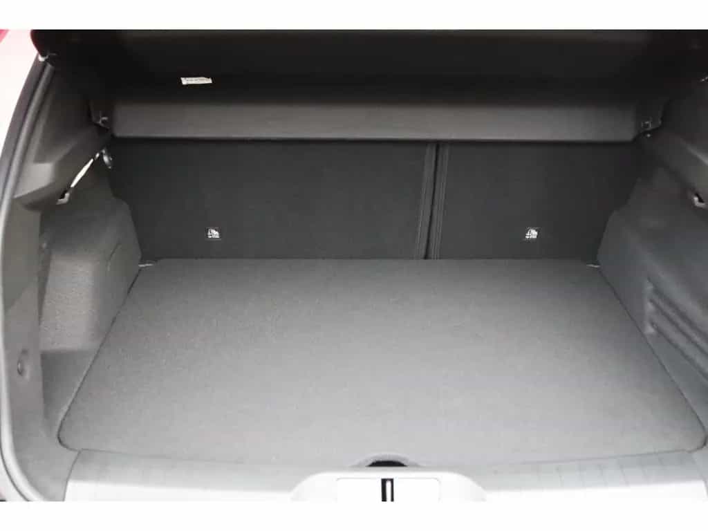 Alfa Romeo Junior IBRIDA Q4 1.2 VGT 145PS DCT6 SPORT SABELT 11/2025-photo-12